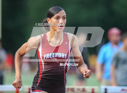 Thumbnail 1 in NYSPHSAA Section VIII State Qualifier  photogallery.