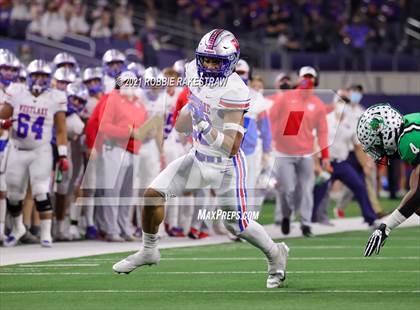 Thumbnail 3 in Westlake vs. Southlake Carroll (UIL 6A Division 1 Final) photogallery.