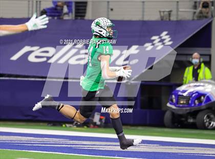 Thumbnail 1 in Westlake vs. Southlake Carroll (UIL 6A Division 1 Final) photogallery.