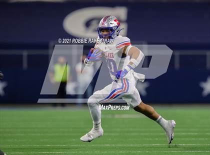 Thumbnail 3 in Westlake vs. Southlake Carroll (UIL 6A Division 1 Final) photogallery.