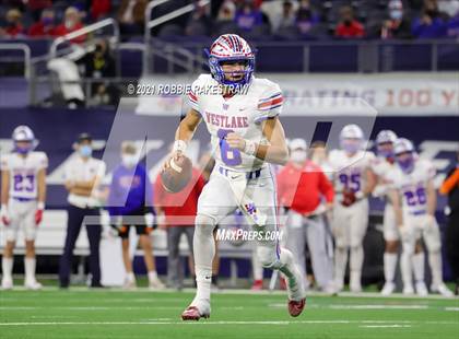 Thumbnail 2 in Westlake vs. Southlake Carroll (UIL 6A Division 1 Final) photogallery.