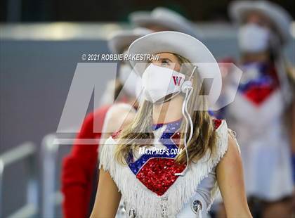 Thumbnail 2 in Westlake vs. Southlake Carroll (UIL 6A Division 1 Final) photogallery.