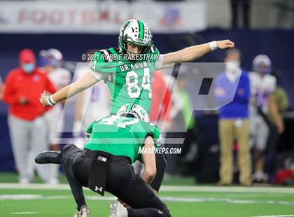 Thumbnail 1 in Westlake vs. Southlake Carroll (UIL 6A Division 1 Final) photogallery.
