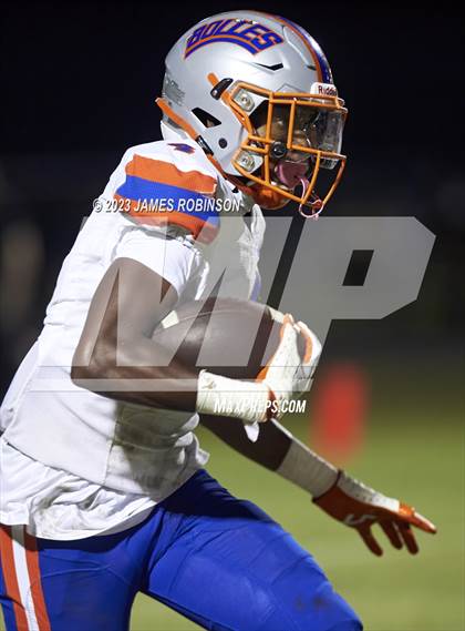 Thumbnail 1 in Bolles @ Oakleaf photogallery.