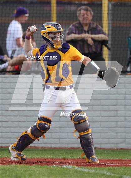 Thumbnail 3 in Liberty Union vs Bloom-Carroll photogallery.