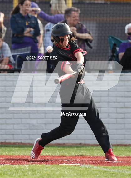 Thumbnail 2 in Liberty Union vs Bloom-Carroll photogallery.