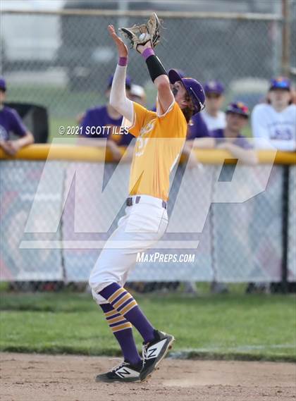 Thumbnail 3 in Liberty Union vs Bloom-Carroll photogallery.
