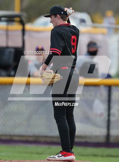 Thumbnail 2 in Liberty Union vs Bloom-Carroll photogallery.