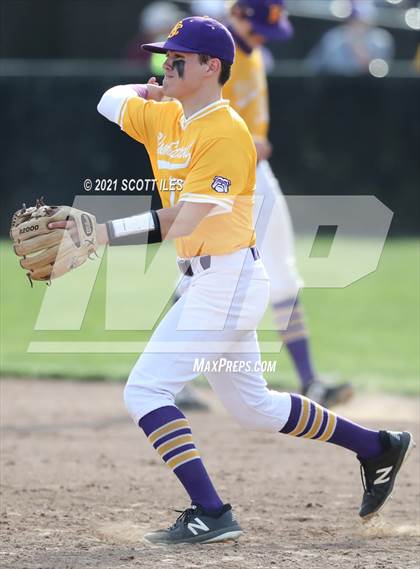 Thumbnail 3 in Liberty Union vs Bloom-Carroll photogallery.