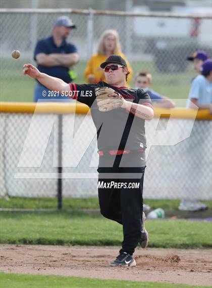 Thumbnail 2 in Liberty Union vs Bloom-Carroll photogallery.