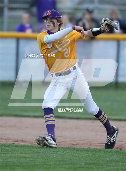 Thumbnail 2 in Liberty Union vs Bloom-Carroll photogallery.