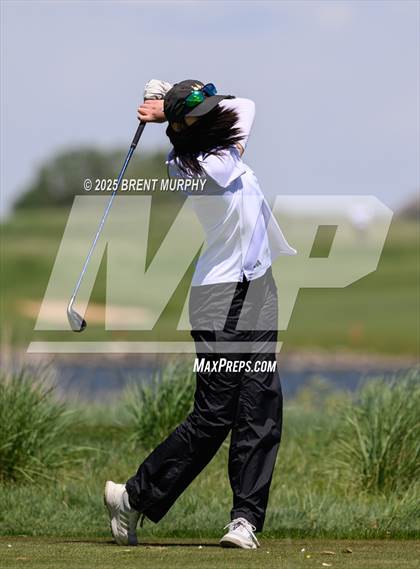 Thumbnail 1 in CHSAA 5A Finals - Day 2 photogallery.