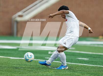 Thumbnail 1 in Lake Oconee Academy vs. Atkinson County (GHSA Class A Division II Championship) photogallery.