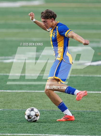 Thumbnail 3 in Lake Oconee Academy vs. Atkinson County (GHSA Class A Division II Championship) photogallery.