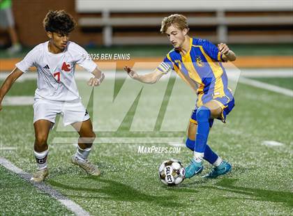 Thumbnail 3 in Lake Oconee Academy vs. Atkinson County (GHSA Class A Division II Championship) photogallery.