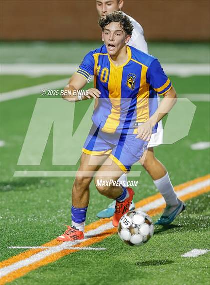 Thumbnail 3 in Lake Oconee Academy vs. Atkinson County (GHSA Class A Division II Championship) photogallery.