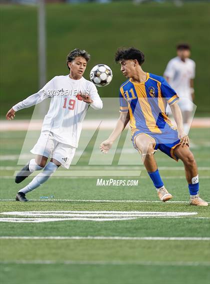 Thumbnail 3 in Lake Oconee Academy vs. Atkinson County (GHSA Class A Division II Championship) photogallery.