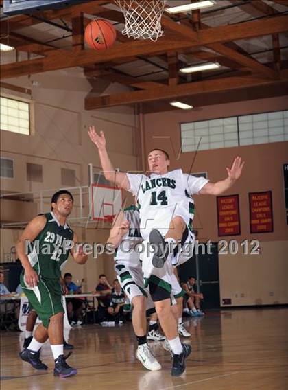 Thumbnail 2 in Twentynine Palms vs. Thousand Oaks (MaxPreps Holiday Classic) photogallery.