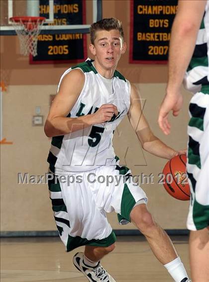 Thumbnail 3 in Twentynine Palms vs. Thousand Oaks (MaxPreps Holiday Classic) photogallery.