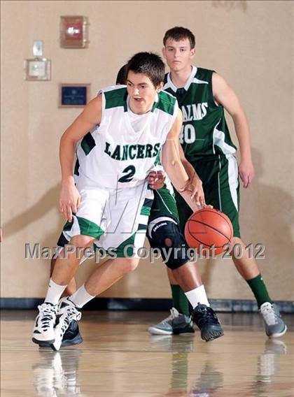 Thumbnail 1 in Twentynine Palms vs. Thousand Oaks (MaxPreps Holiday Classic) photogallery.