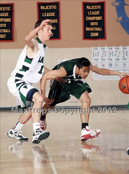 Thumbnail 1 in Twentynine Palms vs. Thousand Oaks (MaxPreps Holiday Classic) photogallery.