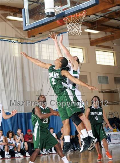 Thumbnail 3 in Twentynine Palms vs. Thousand Oaks (MaxPreps Holiday Classic) photogallery.