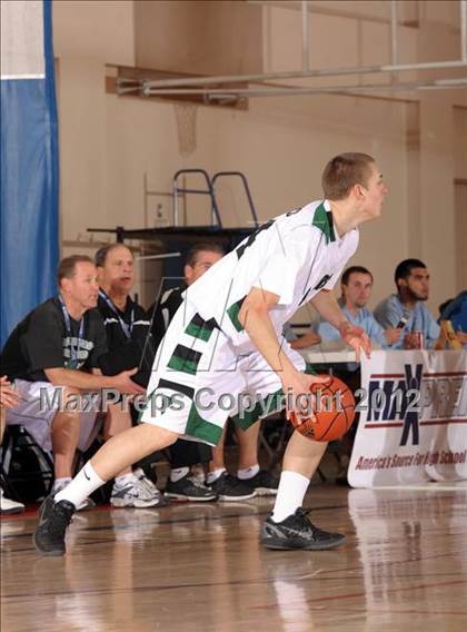 Thumbnail 1 in Twentynine Palms vs. Thousand Oaks (MaxPreps Holiday Classic) photogallery.