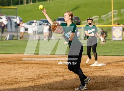 Thumbnail 1 in Bishop Brossart vs Campbell Co. (37th District Championship) photogallery.