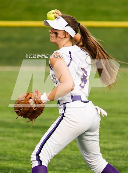 Thumbnail 3 in Bishop Brossart vs Campbell Co. (37th District Championship) photogallery.