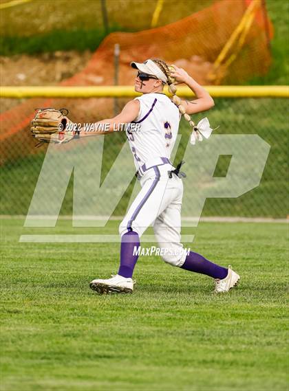 Thumbnail 2 in Bishop Brossart vs Campbell Co. (37th District Championship) photogallery.