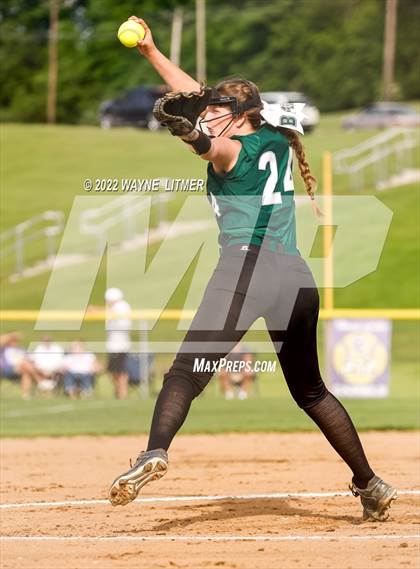 Thumbnail 2 in Bishop Brossart vs Campbell Co. (37th District Championship) photogallery.