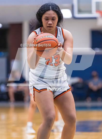 Thumbnail 2 in Campbell vs Waiakea (HHSAA D1 Quarterfinal Playoff) photogallery.