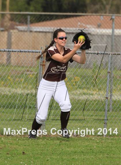 Thumbnail 2 in Mt. Carmel vs John Curtis photogallery.