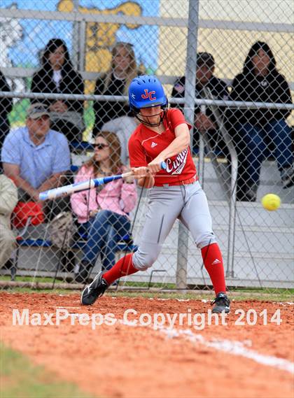 Thumbnail 2 in Mt. Carmel vs John Curtis photogallery.