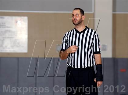 Thumbnail 1 in Leuzinger vs. Orange Lutheran (MaxPreps Holiday Classic) photogallery.
