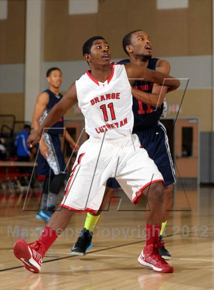 Thumbnail 1 in Leuzinger vs. Orange Lutheran (MaxPreps Holiday Classic) photogallery.