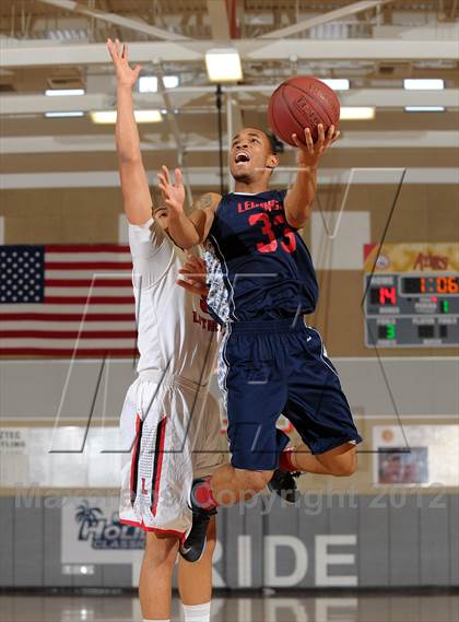 Thumbnail 2 in Leuzinger vs. Orange Lutheran (MaxPreps Holiday Classic) photogallery.