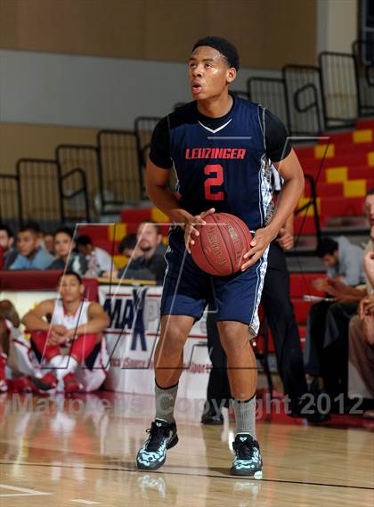 Thumbnail 3 in Leuzinger vs. Orange Lutheran (MaxPreps Holiday Classic) photogallery.