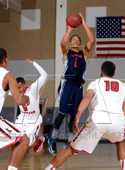 Thumbnail 2 in Leuzinger vs. Orange Lutheran (MaxPreps Holiday Classic) photogallery.