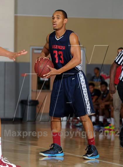 Thumbnail 1 in Leuzinger vs. Orange Lutheran (MaxPreps Holiday Classic) photogallery.
