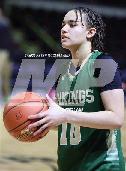 Thumbnail 1 in Cheverus vs Oxford Hills (MPA Class AA Regional Final) photogallery.