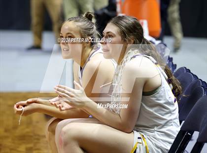 Thumbnail 3 in Cheverus vs Oxford Hills (MPA Class AA Regional Final) photogallery.