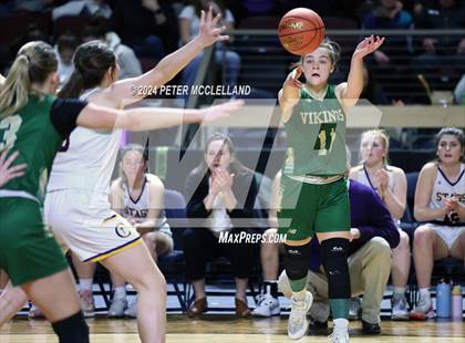 Thumbnail 1 in Cheverus vs Oxford Hills (MPA Class AA Regional Final) photogallery.