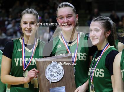Thumbnail 3 in Cheverus vs Oxford Hills (MPA Class AA Regional Final) photogallery.