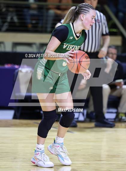Thumbnail 2 in Cheverus vs Oxford Hills (MPA Class AA Regional Final) photogallery.
