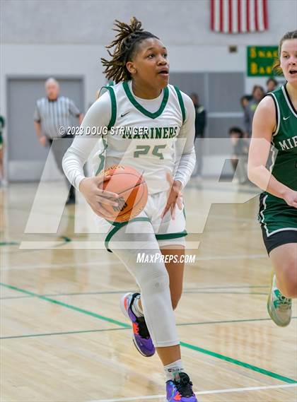 Thumbnail 3 in Miramonte @ Moreau Catholic photogallery.