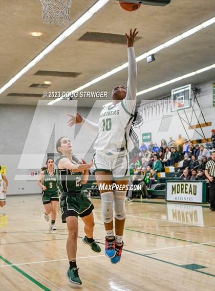 Thumbnail 3 in Miramonte @ Moreau Catholic photogallery.