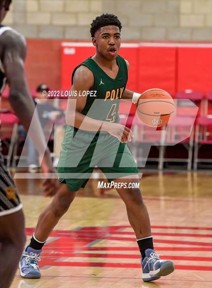 Thumbnail 3 in Capistrano Valley vs. Long Beach Poly photogallery.