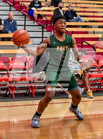 Thumbnail 3 in Capistrano Valley vs. Long Beach Poly photogallery.