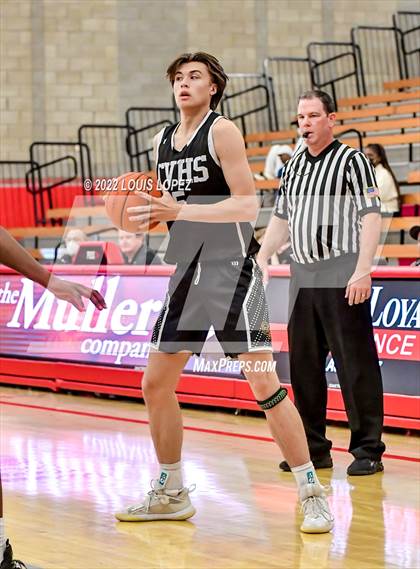 Thumbnail 1 in Capistrano Valley vs. Long Beach Poly photogallery.